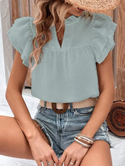 Thalia | Top with V-neck and ruffles