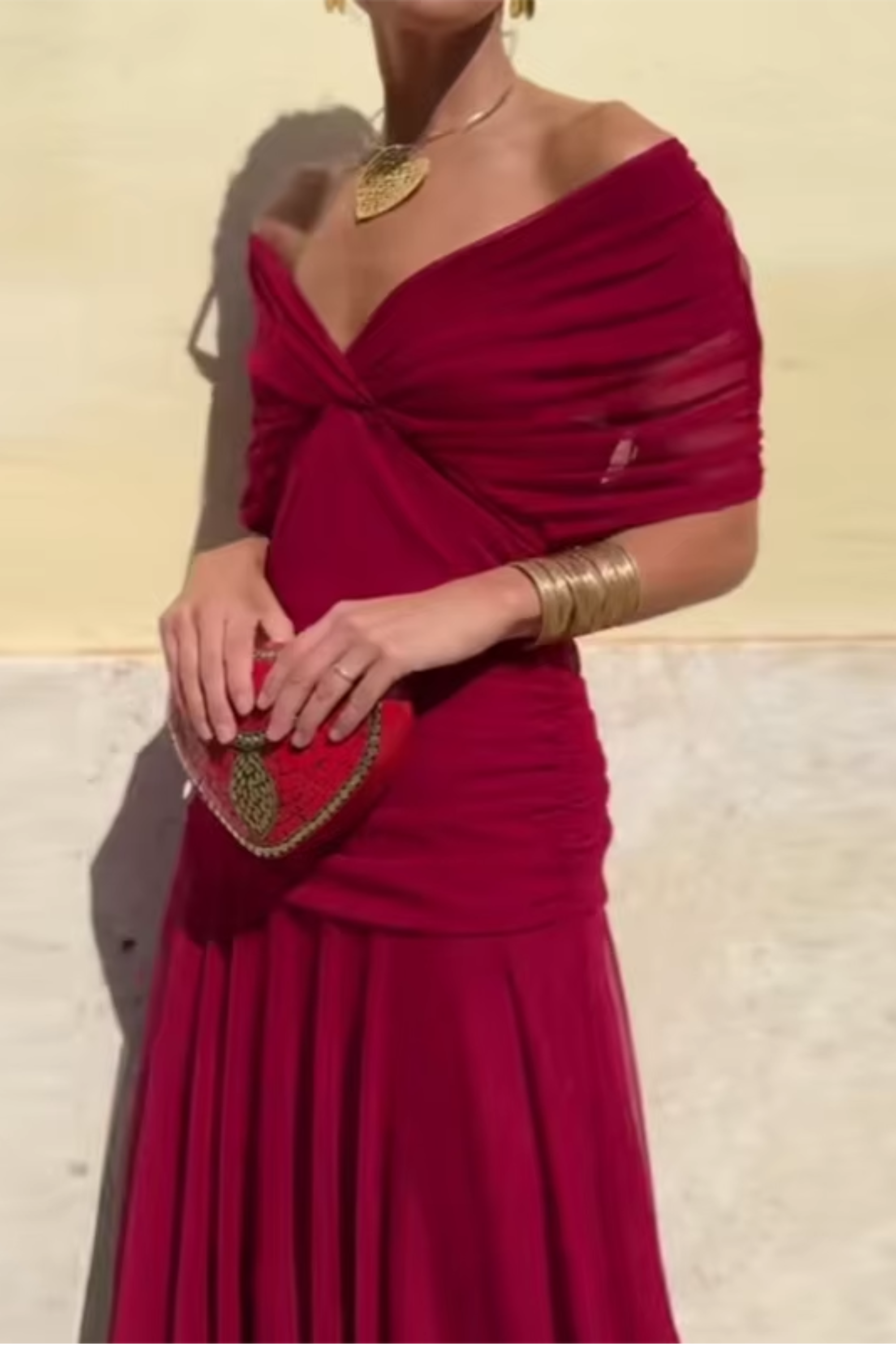 Santana | Elegant V-Neck Maxi Dress