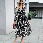 Ellara | Floral V-neck Dress