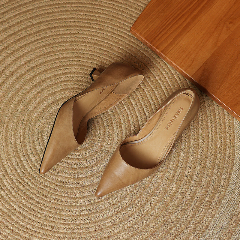 Ceyra Leather Kitten Heels