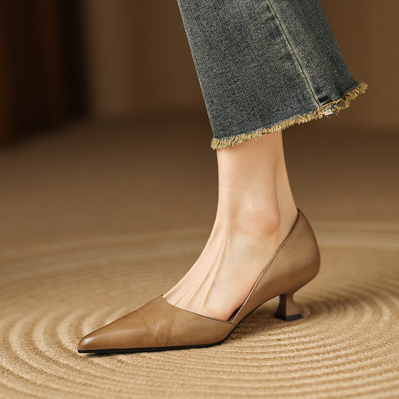 Ceyra Leather Kitten Heels