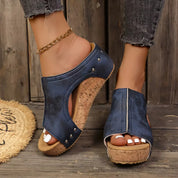 Lumi | Stud Wedges