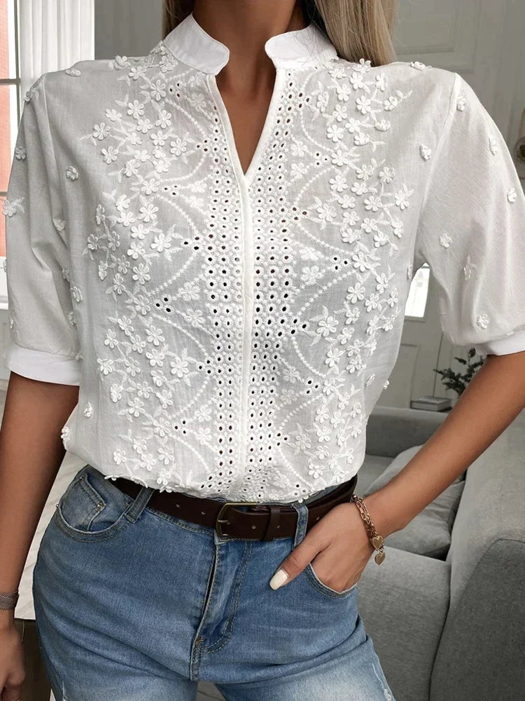Lea | Chic and elegant blouse
