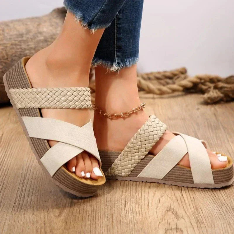 Flor | Orthopaedic sandals